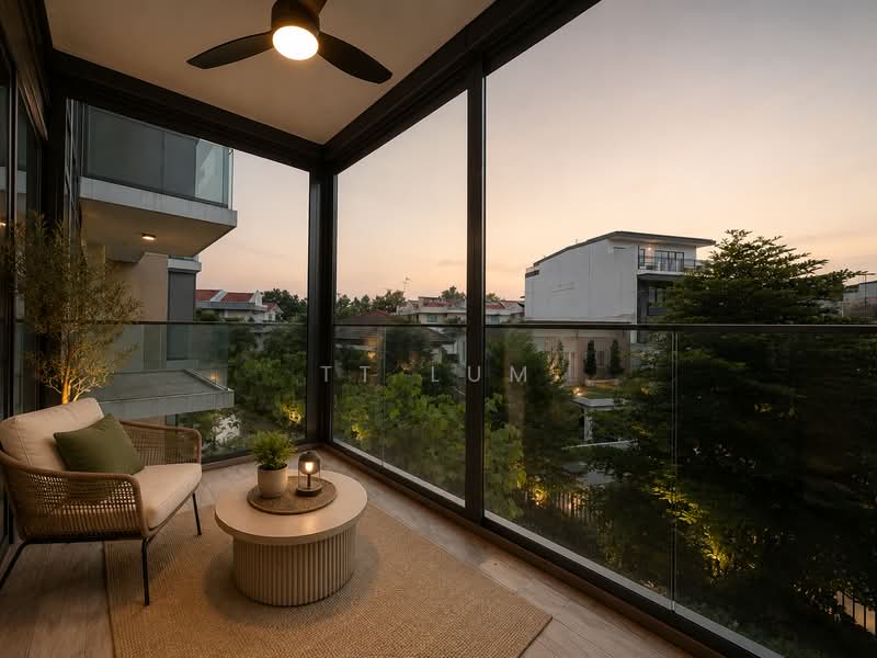The Gazania, 11 How Sun Drive, 2 Bedrooms, 700 sqft, Condominium For Sale, by TT Lum, 500160319 - Balcony - PropertyGuru.com.sg