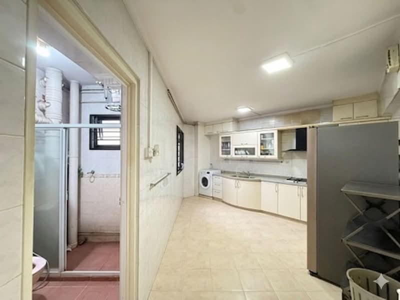 203E Compassvale Road, 203E Compassvale Road, 3 Bedrooms, 1,184 sqft, HDB Flat For Sale, by Ryan Yeo, 500160321 - Kitchen - PropertyGuru.com.sg