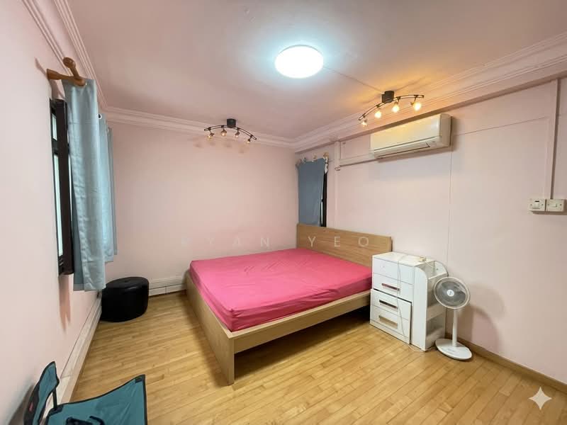 203E Compassvale Road, 203E Compassvale Road, 3 Bedrooms, 1,184 sqft, HDB Flat For Sale, by Ryan Yeo, 500160321 - Bedroom - PropertyGuru.com.sg