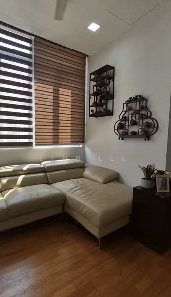 Woodgrove Estate, Ashwood Grove, 4 Bedrooms, 3,010 sqft, Corner Terrace For Sale, by Lynn Lee, 500160328 - Family Area - PropertyGuru.com.sg