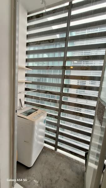 iSuites @ Palm, 24 GLASGOW ROAD, 2 Bedrooms, 635 sqft, Condominium For Rent, by Jessie Lee, 500160332 - Balcony - PropertyGuru.com.sg