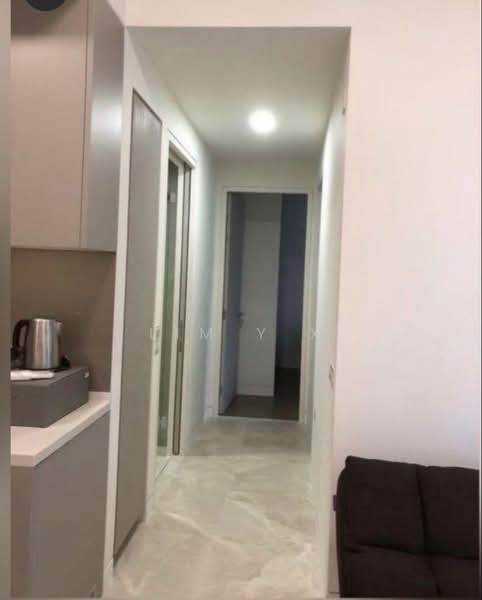 Highline Residences, 7 Kim Tian Road, 2 Bedrooms, 670 sqft, Condominium For Rent, by Lim Y X, 500160350 - Corridor - PropertyGuru.com.sg