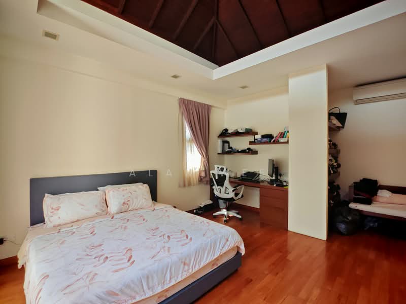 Spring Park Estate, Primrose Avenue, 5 Bedrooms, 3,800 sqft, Semi-Detached House For Rent, by Alan Wee, 500160353 - Bedroom - PropertyGuru.com.sg