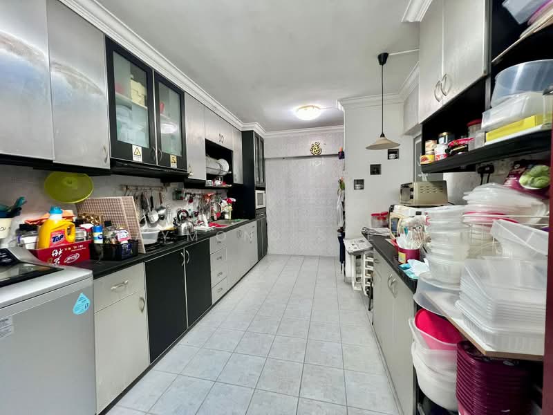 324 Yishun Central, 324 Yishun Central, 3 Bedrooms, 1,528 sqft, HDB Flat For Sale, by Raymond Szeto, 500160376 - Kitchen - PropertyGuru.com.sg