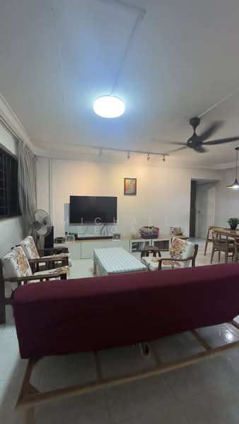 138 Lorong Ah Soo, 138 Lorong Ah Soo, 3 Bedrooms, 1,108 sqft, HDB Flat For Sale, by Michael Segar, 500160378 - Living Room - PropertyGuru.com.sg