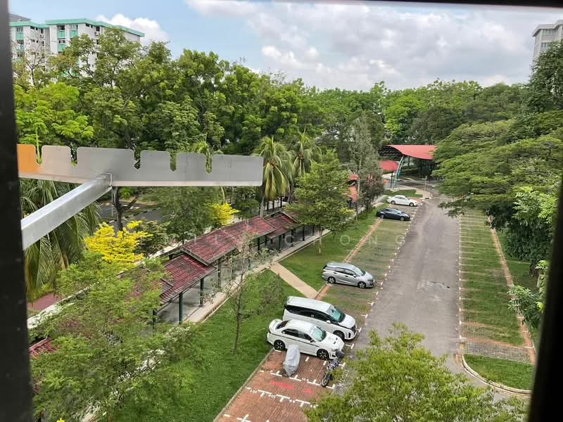 180 Ang Mo Kio Avenue 5, 180 Ang Mo Kio Avenue 5, 2 Bedrooms, 732 sqft, HDB Flat For Sale, by Emily Chong, 500160382 - Exterior - PropertyGuru.com.sg