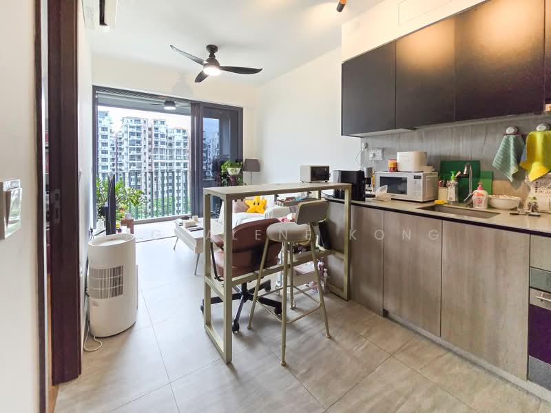 Grandeur Park Residences, 1 Bedok South Avenue 3, 1 Bedroom, 420 sqft, Condominium For Sale, by Magdalene Kong, 500160386 - Living Room - PropertyGuru.com.sg