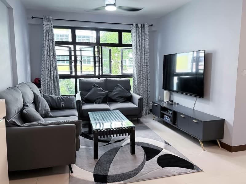 808D Choa Chu Kang Avenue 1, 808D Choa Chu Kang Avenue 1, 3 Bedrooms, 990 sqft, HDB Flat For Rent, by Richard Poh, 500160392 - Living Room - PropertyGuru.com.sg