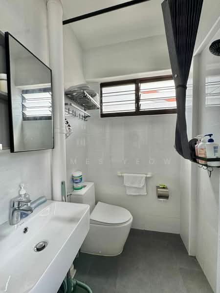 119 aljunied ave 2, , 1,647 sqft, Shop / Shophouse For Sale, by James Yeow, 500160396 - Bathroom - CommercialGuru.com.sg
