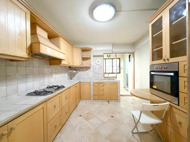 698D Hougang Street 52, 698D Hougang Street 52, 4 Bedrooms, 1,518 sqft, HDB Flat For Sale, by Calvin Choh, 500160397 - Kitchen - PropertyGuru.com.sg
