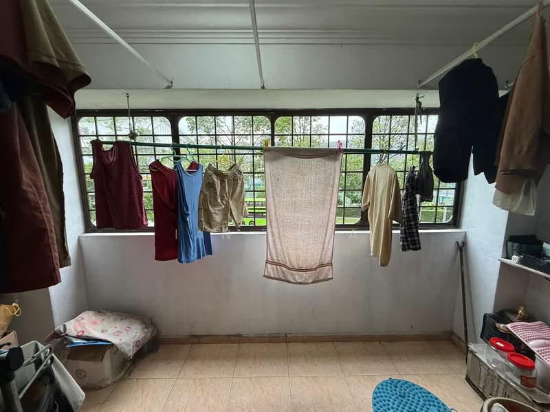 638 Woodlands Ring Road, 638 Woodlands Ring Road, 3 Bedrooms, 1,303 sqft, HDB Flat For Sale, by Ian Chua, 500160399 - Balcony - PropertyGuru.com.sg
