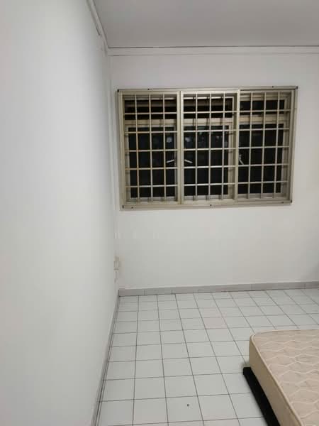 420 Bukit Batok West Avenue 2, 420 Bukit Batok West Avenue 2, Room Rental, 200 sqft, HDB Flat For Rent, by Karen Tan, 500160401 - Interior - PropertyGuru.com.sg