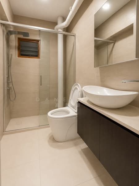 316B Anchorvale Link, 316B Anchorvale Link, 3 Bedrooms, 1,184 sqft, HDB Flat For Sale, by Dane Kau 高国豪, 500160408 - Bathroom - PropertyGuru.com.sg