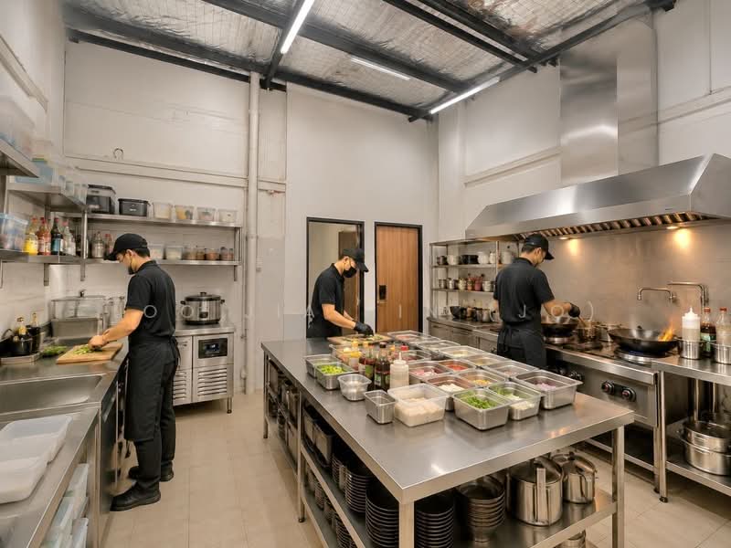 F&B shophouse at Foch road, , 1,600 sqft, Shop / Shophouse For Rent, by Loo Jia Bin (Jo), 500160412 - Kitchen - CommercialGuru.com.sg