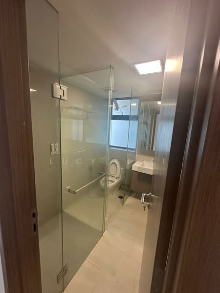 The Topiary, 11 Fernvale Lane, 5 Bedrooms, 1,238 sqft, Executive Condominium For Rent, by Lucy Li Xi, 500160415 - Bathroom - PropertyGuru.com.sg