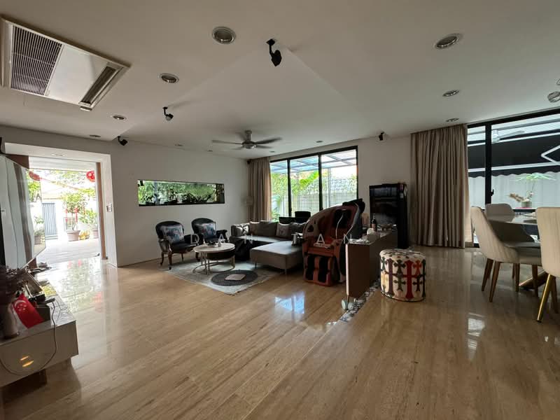 ⭐Coronation⭐Duchess⭐Tan Kah Kee MRT⭐, duchess, 5 Bedrooms, 5,555 sqft, Semi-Detached House For Sale, by Dan Tan, 500160429 - Living Room - PropertyGuru.com.sg