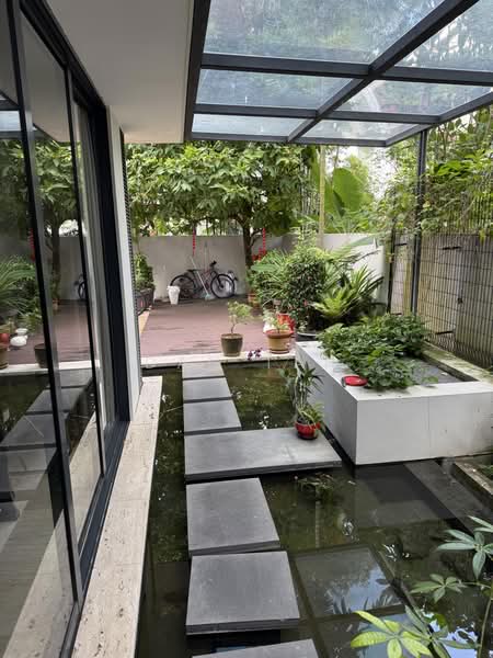 ⭐Coronation⭐Duchess⭐Tan Kah Kee MRT⭐, duchess, 5 Bedrooms, 5,555 sqft, Semi-Detached House For Sale, by Dan Tan, 500160429 - Exterior - PropertyGuru.com.sg