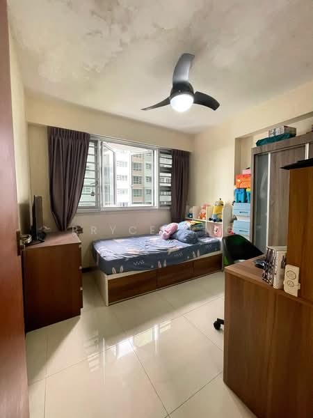 217B Boon Lay View, 217B Boon Lay Avenue, 2 Bedrooms, 732 sqft, HDB Flat For Sale, by Bryce Ong, 500160440 - Bedroom 1 - PropertyGuru.com.sg