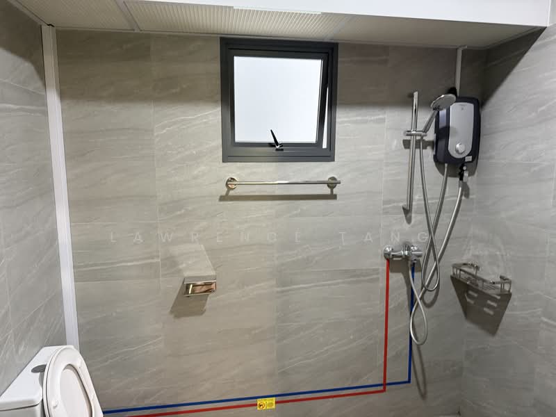 227C Bartley Walk, 227C Bartley Walk, Room Rental, 200 sqft, HDB Flat For Rent, by Lawrence Tang, 500160446 - Bathroom - PropertyGuru.com.sg