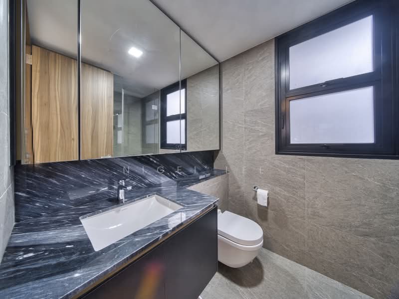 Daintree Residence, 11H Toh Tuck Road, 2 Bedrooms, 710 sqft, Condominium For Sale, by Nigel Lee, 500160454 - Bathroom - PropertyGuru.com.sg
