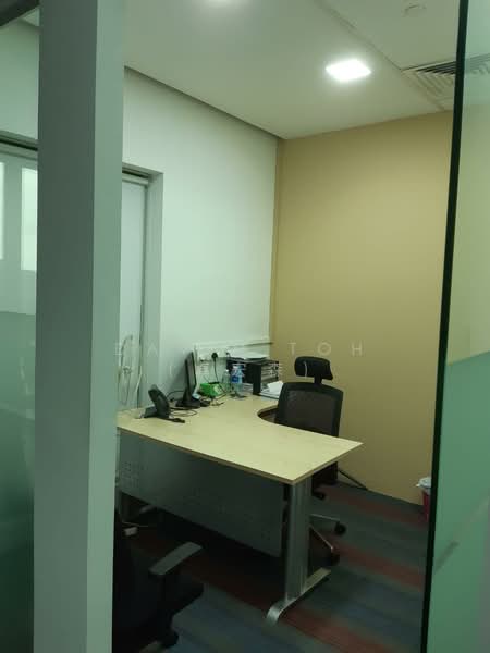 Lift Lobby Frontage Fitted Office, Raffles Place, , 3,251 sqft, Office For Rent, by David Toh (卓宏森), 500160459 - Study - CommercialGuru.com.sg