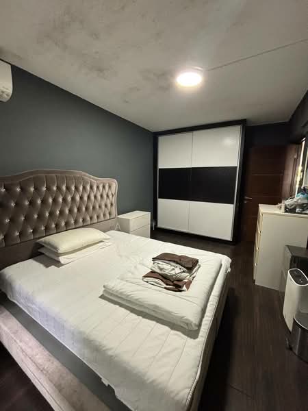 130 Ang Mo Kio Avenue 3, 130 Ang Mo Kio Avenue 3, 2 Bedrooms, 1,001 sqft, HDB Flat For Rent, by Aki ., 500160463 - Bedroom - PropertyGuru.com.sg