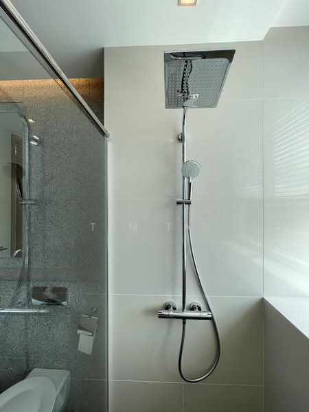 Grange Residences, 93 Grange Road, 4 Bedrooms, 2,852 sqft, Condominium For Sale, by Tom Tan, 500160476 - Bathroom - PropertyGuru.com.sg