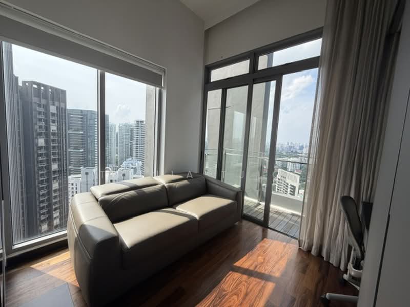 Starlight Suites, 11 River Valley Close, 4 Bedrooms, 3,755 sqft, Condominium For Rent, by Trinia Tjioe, 500160478 - Junior Master - PropertyGuru.com.sg