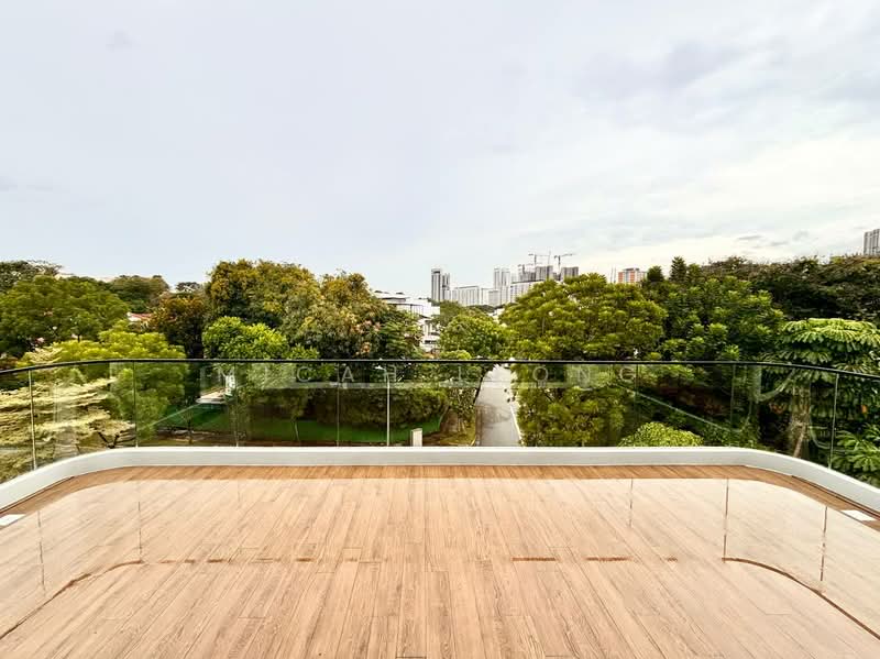 ✨LANDED ELITE✨ Grove Drive / Holland Grove Drive, Grove Drive, 5 Bedrooms, 12,110 sqft, Detached House For Sale, by Micah Leong, 500160507 - Balcony - PropertyGuru.com.sg