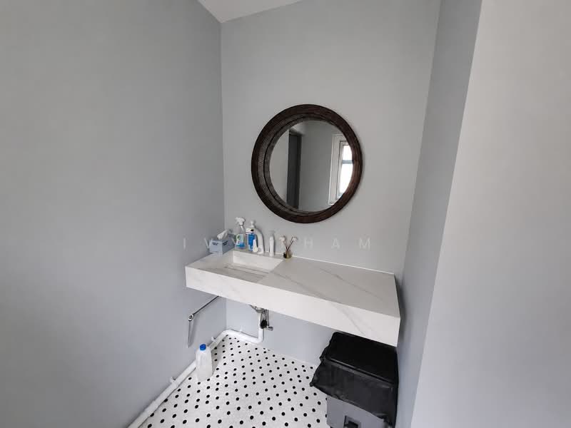 20 Sago Street, Sago Street, 1,910 sqft, Shop / Shophouse For Rent, by Ivy Tham, 500160519 - Bathroom - CommercialGuru.com.sg