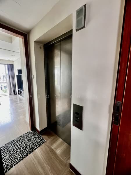 Gardenvista, 954 Dunearn Road, 3 Bedrooms, 1,130 sqft, Condominium For Sale, by Jason Zhang, 500160525 - Corridor - PropertyGuru.com.sg