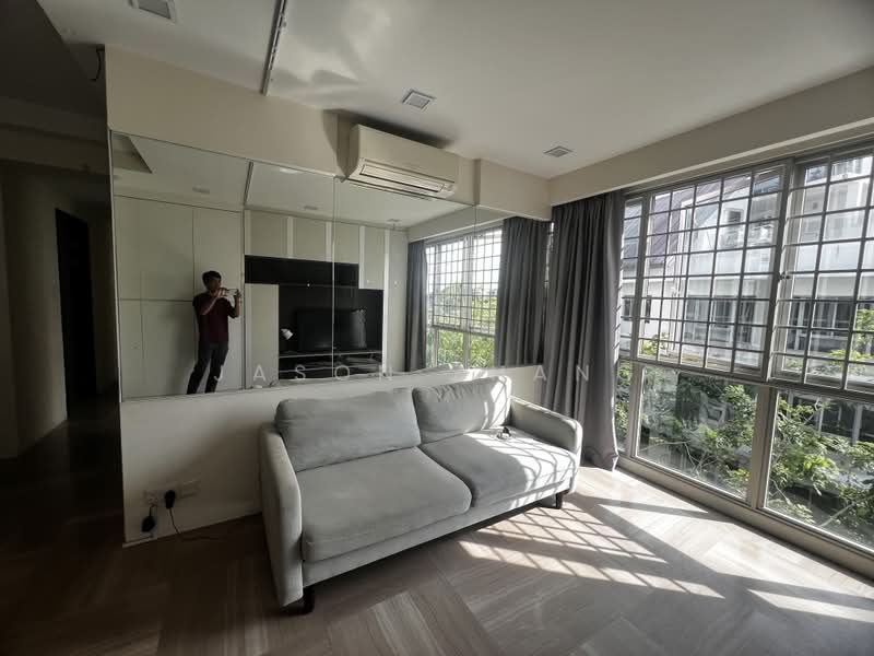 Gardenvista, 954 Dunearn Road, 3 Bedrooms, 1,130 sqft, Condominium For Sale, by Jason Zhang, 500160525 - Living Room - PropertyGuru.com.sg