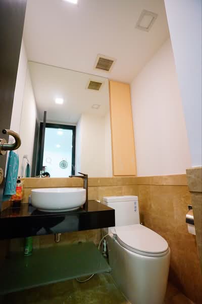 Orchard Scotts, 7 Anthony Road, 4 Bedrooms, 2,175 sqft, Condominium For Sale, by Quek Yee Yong, 500160526 - Bathroom - PropertyGuru.com.sg