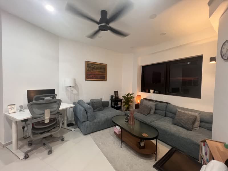 Bayshore Park, 50 Bayshore Road, 3 Bedrooms, 1,300 sqft, Condominium For Sale, by Arielle Tang, 500160532 - Living Room - PropertyGuru.com.sg