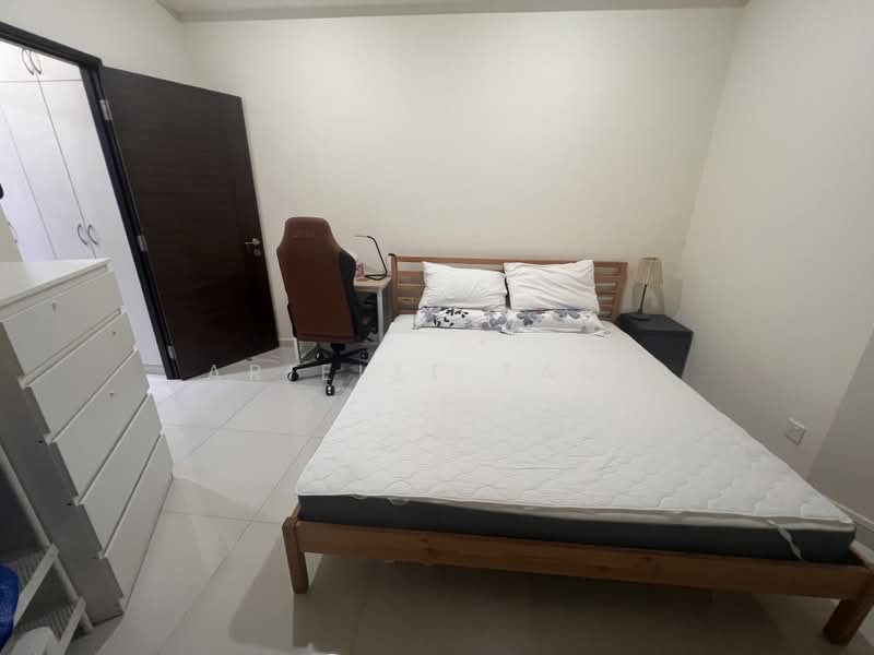 Bayshore Park, 50 Bayshore Road, 3 Bedrooms, 1,300 sqft, Condominium For Sale, by Arielle Tang, 500160532 - Bedroom - PropertyGuru.com.sg