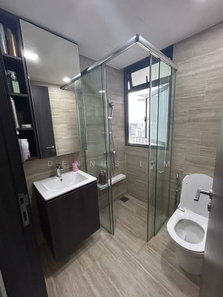 North Park Residences, 33 Yishun Central 1, 3 Bedrooms, 1,023 sqft, Condominium For Sale, by Dennis Lim, 500160537 - Bathroom - PropertyGuru.com.sg