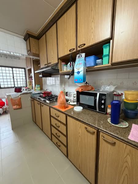 358 Tampines Street 33, 358 Tampines Street 33, Room Rental, 200 sqft, HDB Flat For Rent, by Adrian Yap 葉启祥, 500160538 - Kitchen - PropertyGuru.com.sg