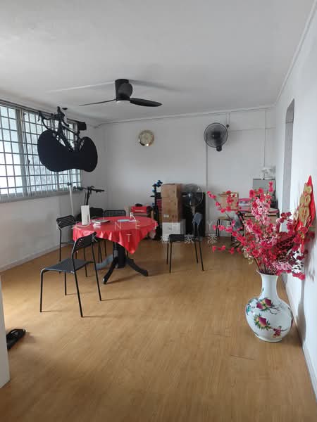 770 Yishun Avenue 3, 770 Yishun Avenue 3, Room Rental, 100 sqft, HDB Flat For Rent, by Kenneth Yeo K T 楊家添, 500160540 - Living Room - PropertyGuru.com.sg