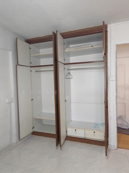 770 Yishun Avenue 3, 770 Yishun Avenue 3, Room Rental, 100 sqft, HDB Flat For Rent, by Kenneth Yeo K T 楊家添, 500160540 - Interior - PropertyGuru.com.sg