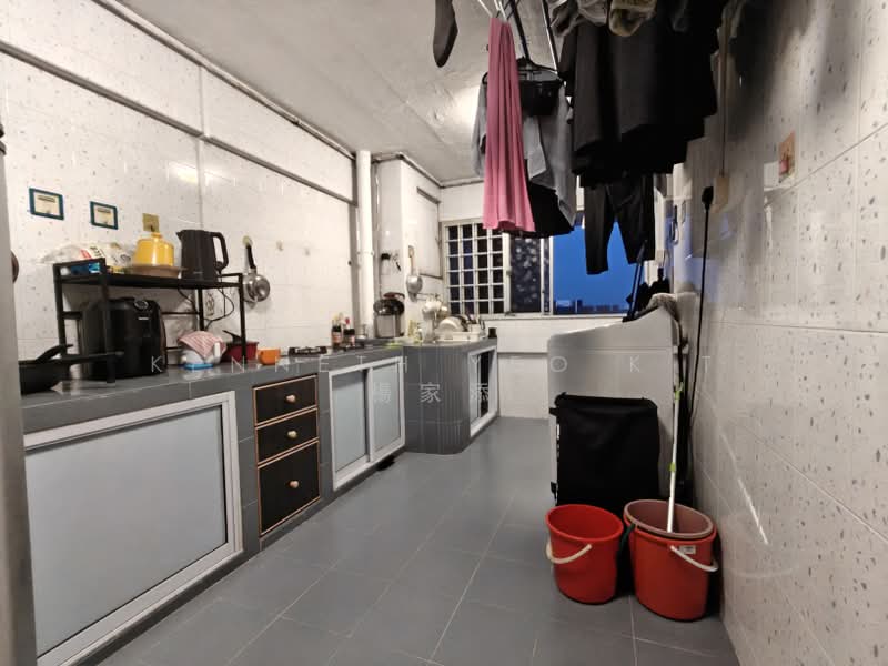 770 Yishun Avenue 3, 770 Yishun Avenue 3, Room Rental, 100 sqft, HDB Flat For Rent, by Kenneth Yeo K T 楊家添, 500160540 - Kitchen - PropertyGuru.com.sg