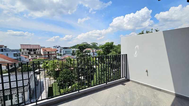 Jalan Sankam, , 5 Bedrooms, 4,836 sqft, Terraced House For Sale, by Justin Heng, 500160544 - Balcony - PropertyGuru.com.sg