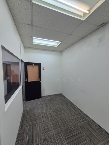 no gst! rent cover utility bills n got wifi !, non gst! cosy sized office store!, 170 sqft, Light Industrial (B1) For Rent, by Joel Yong, 500160547 - CommercialGuru.com.sg