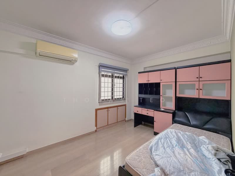 427 Woodlands Street 41, 427 Woodlands Street 41, 3 Bedrooms, 1,076 sqft, HDB Flat For Sale, by Thomas Teo, 500160548 - Bedroom - PropertyGuru.com.sg