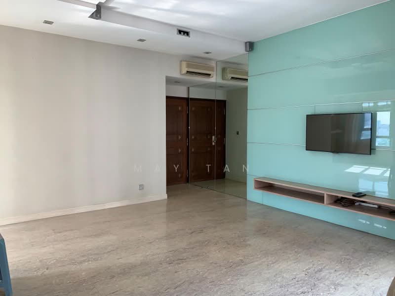 Tiara, 1 Kim Seng Walk, 3 Bedrooms, 1,281 sqft, Apartment For Sale, by May Tan, 500160549 - Living Room - PropertyGuru.com.sg
