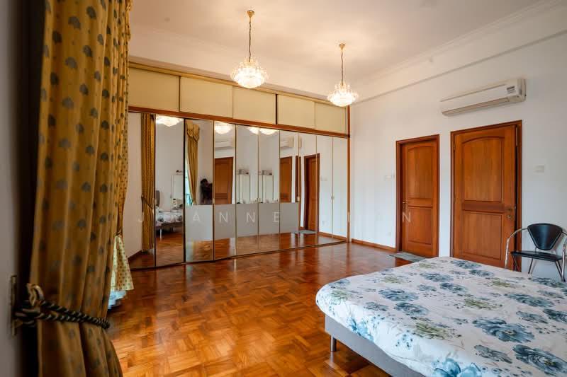 Pinewood Grove, PInewood Grove, 5 Bedrooms, 3,855 sqft, Terraced House For Sale, by Joanne Chan, 500160550 - PropertyGuru.com.sg