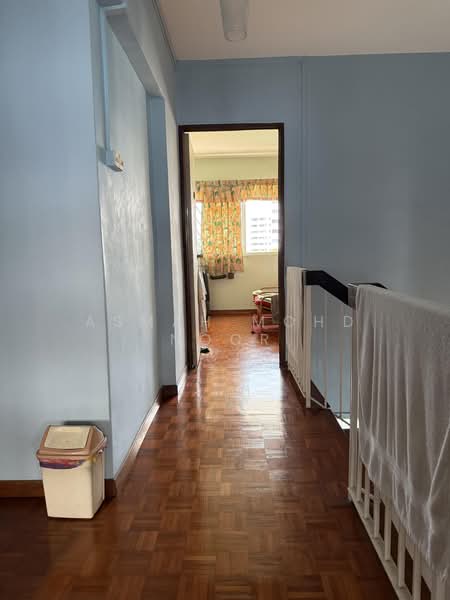 471 Jurong West Street 41, 471 Jurong West Street 41, 4 Bedrooms, 1,604 sqft, HDB Flat For Sale, by Asmah Mohd Noor, 500160572 - Corridor - PropertyGuru.com.sg