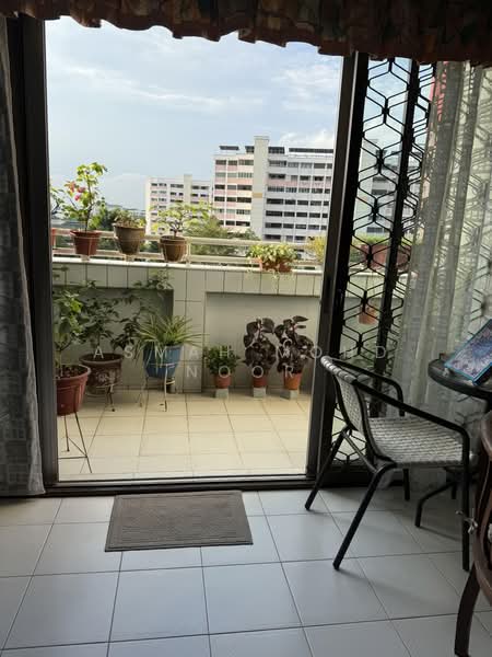 471 Jurong West Street 41, 471 Jurong West Street 41, 4 Bedrooms, 1,604 sqft, HDB Flat For Sale, by Asmah Mohd Noor, 500160572 - Balcony - PropertyGuru.com.sg