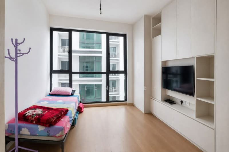 Treasure at Tampines, 57 Tampines Lane, Room Rental, 100 sqft, Condominium For Rent, by Selene Teh, 500160581 - Bedroom - PropertyGuru.com.sg