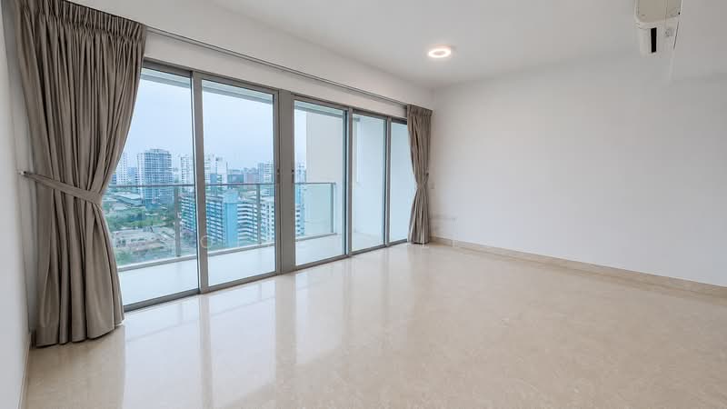 Eight Riversuites, 8 Whampoa East, 2 Bedrooms, 807 sqft, Condominium For Rent, by Jollene Leow, 500160589 - Balcony - PropertyGuru.com.sg