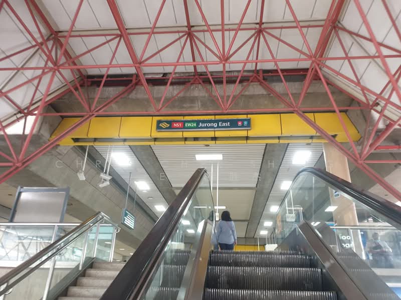 RETAIL / TUITION CENTER / MEDICAL DENTAL CLINIC @ JURONG EAST, , 818 sqft, Shop / Shophouse For Rent, by Chris Chee Sheng Jie 徐胜杰, 500160609 - CommercialGuru.com.sg